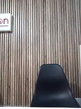 Valk_submissive webcam