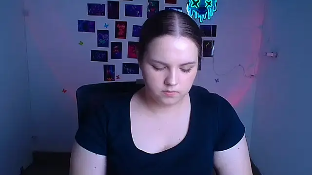 Kitty_Mia_Kitty webcam