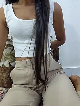 Webcam Model (Parul_O) is live