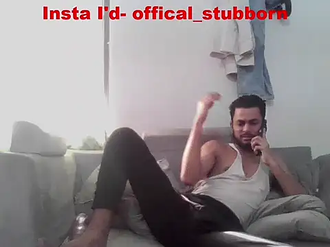 Stubborndesiboy webcam