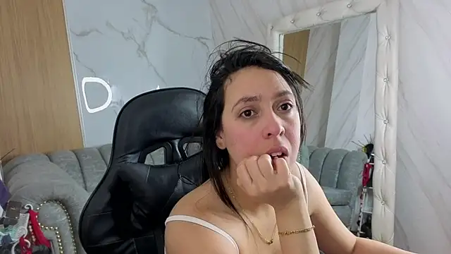 gabriella_storm_tf webcam