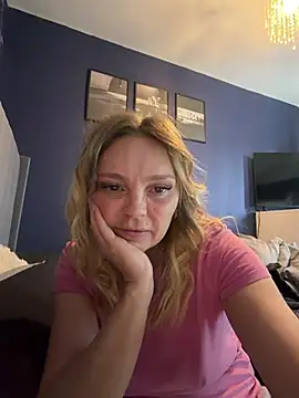 Webcam Model (Sky25x) is live