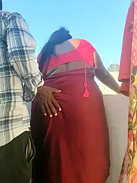 Desicouple1706 webcam