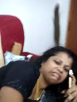 sweetqueen143 webcam