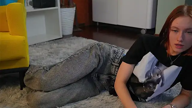 AlvaCatterton webcam