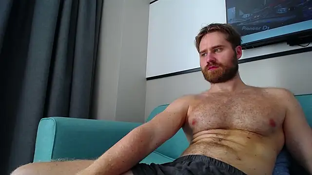 LorenzoLux live sex cam