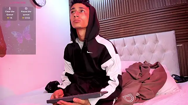 Andrewandlizzy webcam