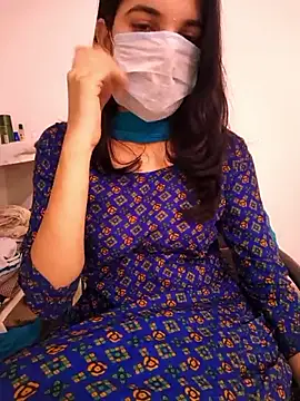 Webcam Model (tanzum_khan_3202_)  is live.Free join now!