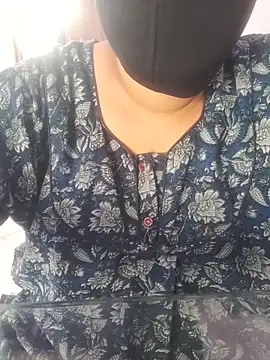 TamilAparna78 webcam