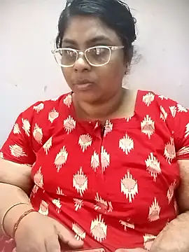 Webcam Model (deepika-mallus)  is live.Free join now!