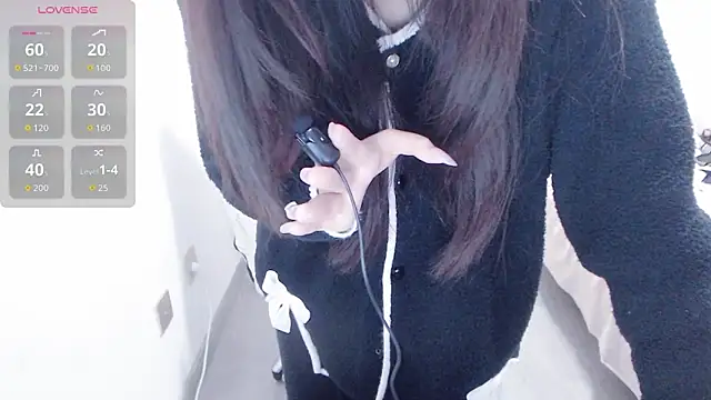 美女yaoyao-liu在线直播