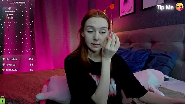 Lesi_Moonie01 webcam