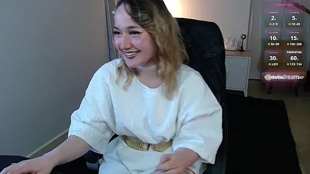 Crystal-dreamt live sex cam