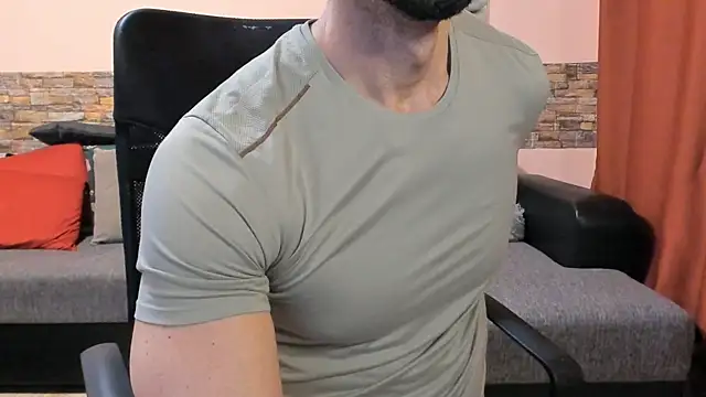 HotHunkTrainer webcam