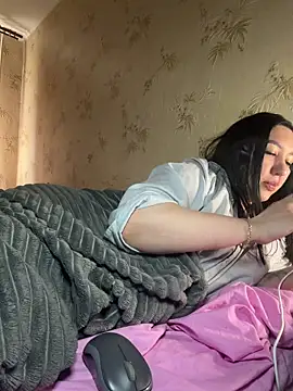 Naughtbaby_2025 webcam