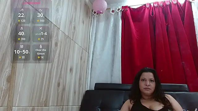 Camil4_milf_1 webcam