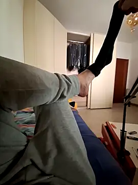 cetriolino (Ask my age) - #balds #bisexuals #cam2cam #cheap-privates #daddies #ejaculation #flashing #foot-fetish #hd #italian #latin #masturbation #medium #mobile #shower #small-audience