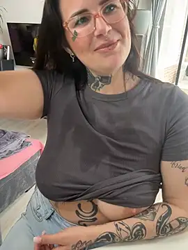 NyxTattoo webcam