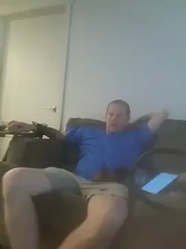 yourMasterisBored webcam