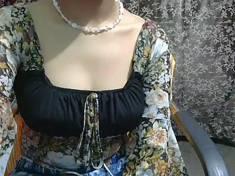 Adorable_Ayesha webcam