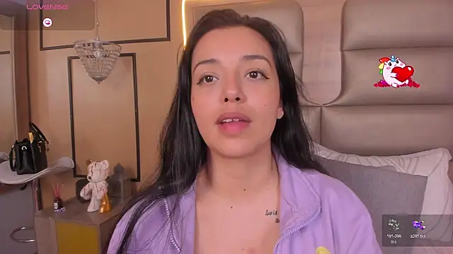 CAYLINCOLLINS webcam