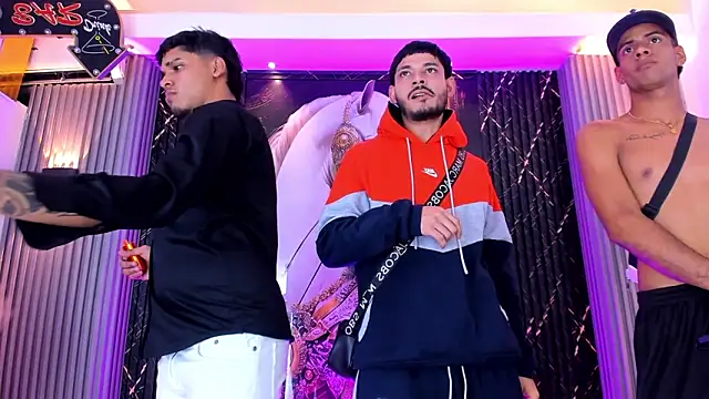 the_knights_of_the_night_ - The_knights_of_the_night_'s free webcam - UK Sex Cams