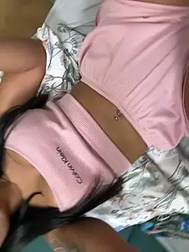 Elamesmamorena webcam