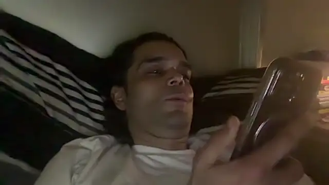 kungfupanda001 - KungFuPanda001's free webcam - UK Sex Cams