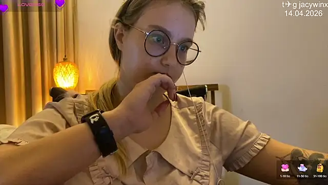 jacywinslat - JacyWinslat's free webcam