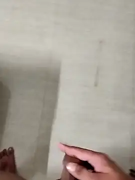 smallthickdick115 webcam