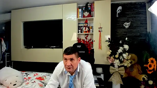 SpartacusDaddy48 webcam