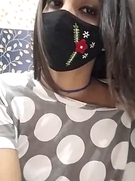 Jyoti-Love-143 webcam