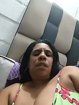 Zeyllyjhonson webcam