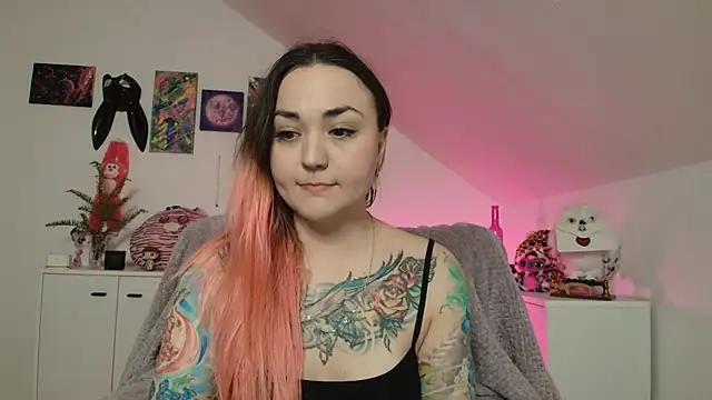 PinkHurricaneOfficial webcam