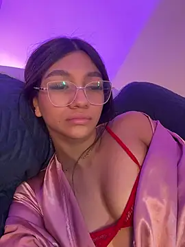 SERENA_JONESS webcam