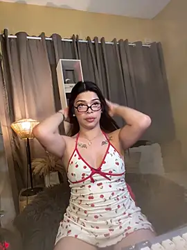 Nyxie_luxx webcam