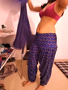 tanzum_khan_3202_ (F young) - BUY A NEW LEPTOP 💵