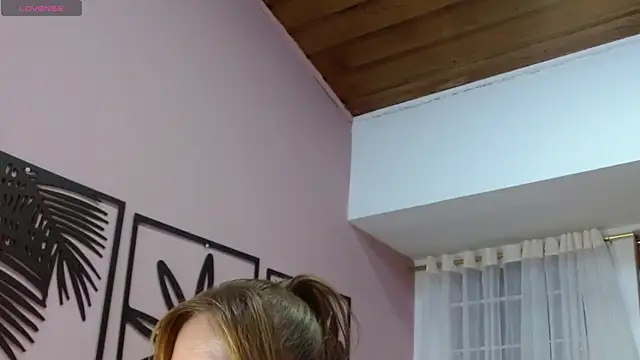 amara_rousse1 webcam