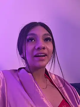 SERENA_JONESS webcam