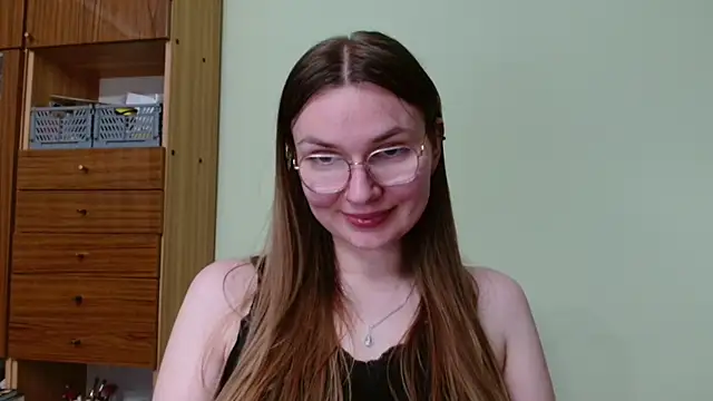 looveellyx - LooveELLYx's free webcam - UK Sex Cams