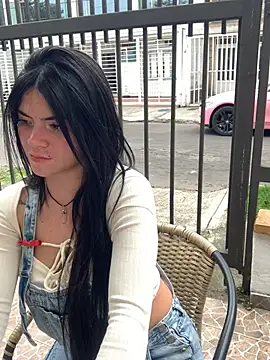 PamelaJonsom_ webcam