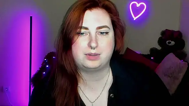 Alicia_love00 webcam