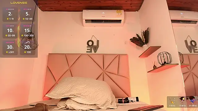 alessia_moon1 webcam