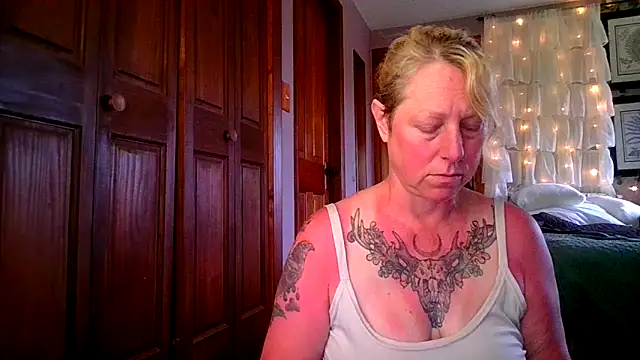 outdoorchicjj - Outdoorchicjj's free webcam - UK Sex Cams