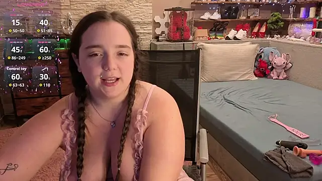 kimberly-caprice (F young) - Completely Naked 10 Min