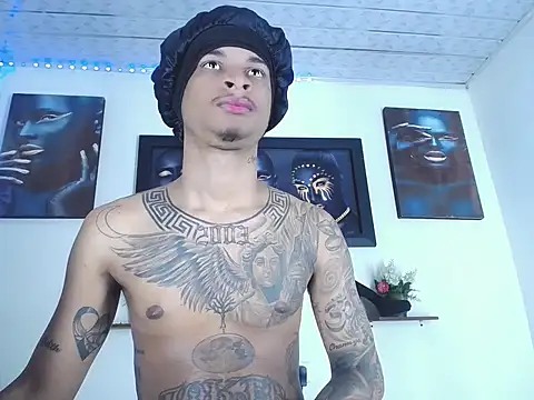 Tatoo_Noah webcam