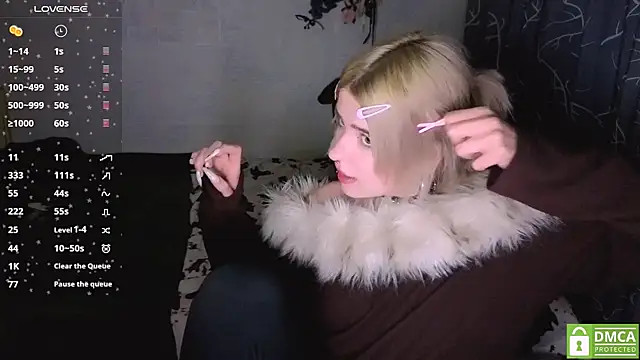 MoonlightGrace webcam