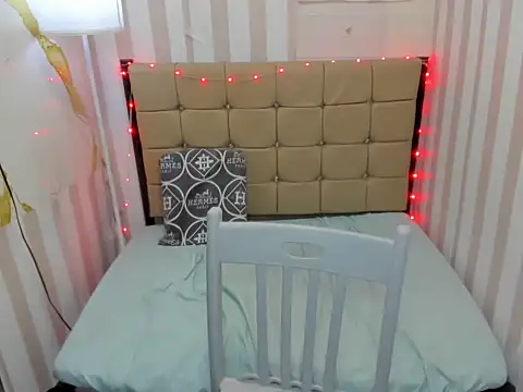 AsianHardCockTs webcam