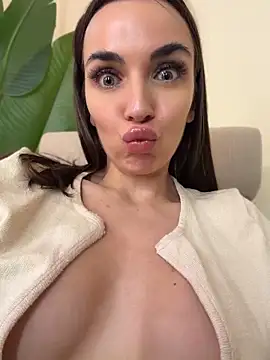 bad_giorgia (F young) - MAKE ME A SURPRISE 😮😍❤️+5’CONTROL