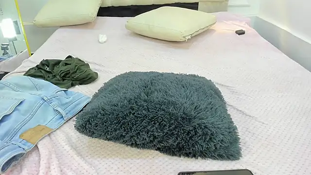 charlotte_dante212 webcam